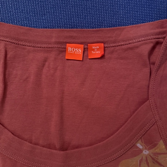 Hugo Boss short sleeves top - Picture 3 of 5